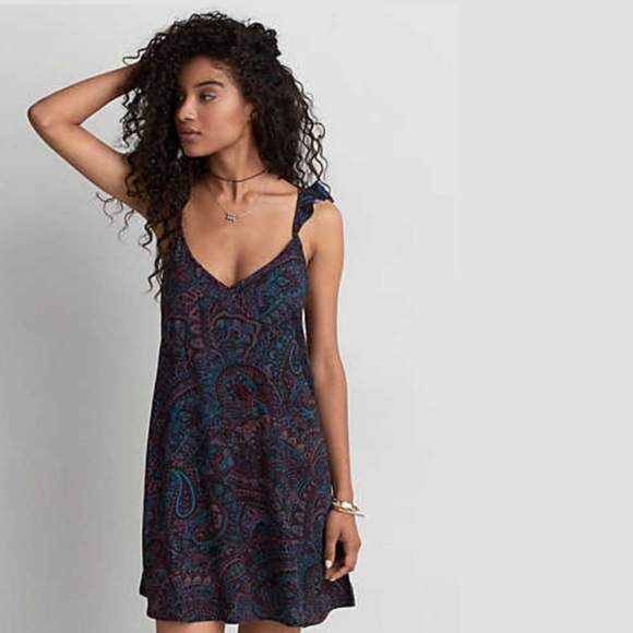 American Eagle Outfitters Dresses & Skirts - NWT American Eagle Paisley Slip Dress